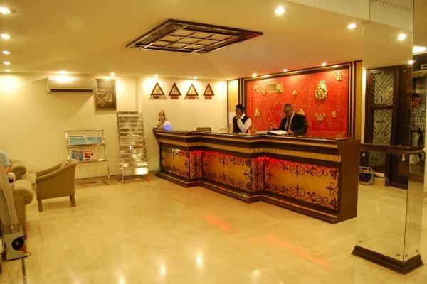 Surya International Hotel Delhi  Exterior photo